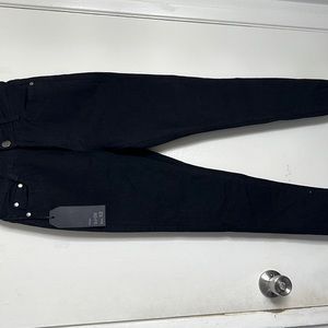 High wasted skinny jeans